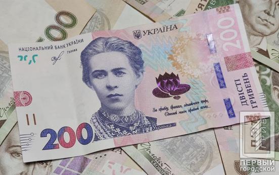 Незважаючи на жалюгідний стан української економіки, в цьому році дефолту не буде - думка експерта