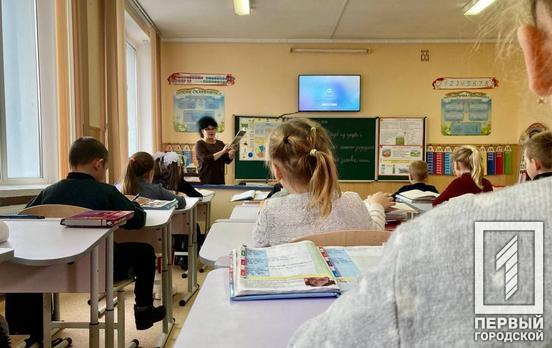В Украине вводят электронные свидетельства о начальном образовании, - МОН