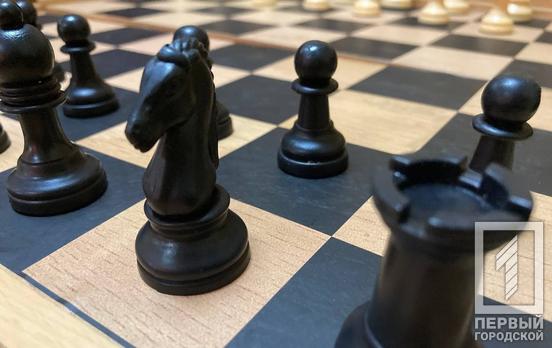 У Кривому Розі триває півфінал 72-го чемпіонату міста з шахів