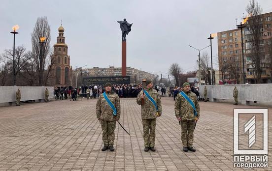 Кривой Рог отметил День освобождения города возле монумента «Победа»