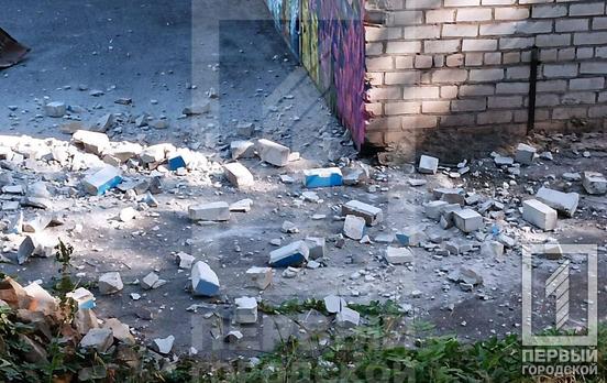 25 загиблих: на Дніпропетровщині завершили роботи на місці удару в Чаплиному та знешкоджують боєприпаси після артилерійських обстрілів