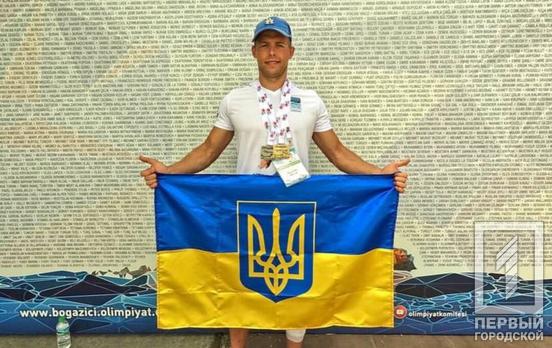 Спортсмен із Кривого Рогу Володимир Воронько здобув одразу дві медалі на Міжконтинентальному запливі через Босфор