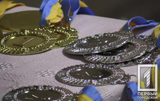 Маленькі криворіжці посіли призові місця на Всеукраїнському конкурсі скульптури