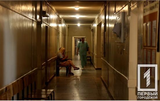 У криворізькій лікарні померла ще одна жінка, яка отримала поранення під час обстрілу зупинки у Зеленодольську