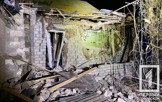 Дніпропетровську область вночі атакували 8 разів: внаслідок ворожих ударів постраждали 3 громади