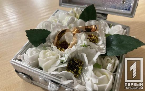 Весільний бум: з початку війни в Україні одружилося 177 тисяч люблячих пар