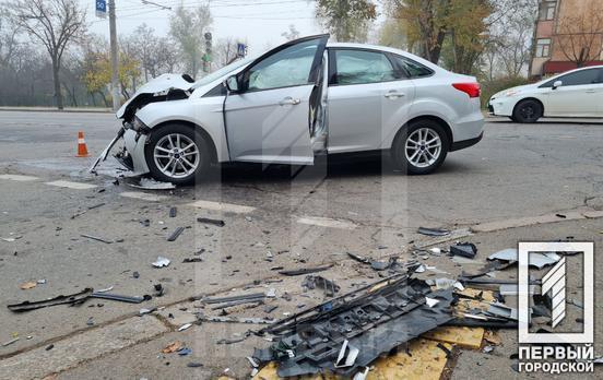 У Кривому Розі зіштовхнулися два легковика, ніхто не постраждав