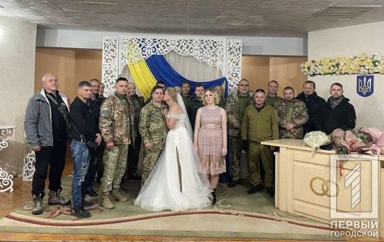 На Дніпропетровщині, за час повномасштабної війни, зареєстрували рекордну кількість шлюбів