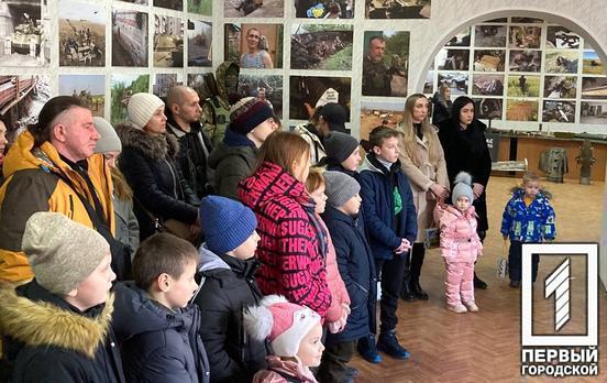 Жители польского Гданьска через ОО «Набат Кривбасс» передали новогодние подарки детям павших в бою за Украину криворожан
