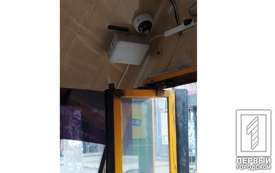 В маршрутках Кривого Рога появляются камеры для фиксации проезда льготников - фотофакт