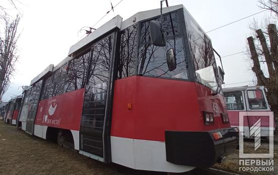 В центре Кривого Рога 2 и 3 февраля ограничат движение некоторых трамвайных маршрутов из-за ремонта
