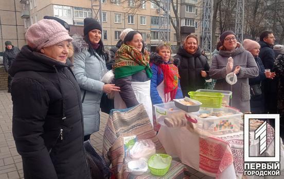 Украинский колорит и «заречанский» характер: в Покровском районе прошла ярмарка в рамках благотворительного марафона