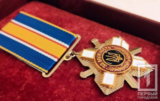 Орденом «За мужність» відзначили військового з Кривого Рогу Олександра Веремчука, котрий віддав своє життя під час оборони Бахмуту від загарбників