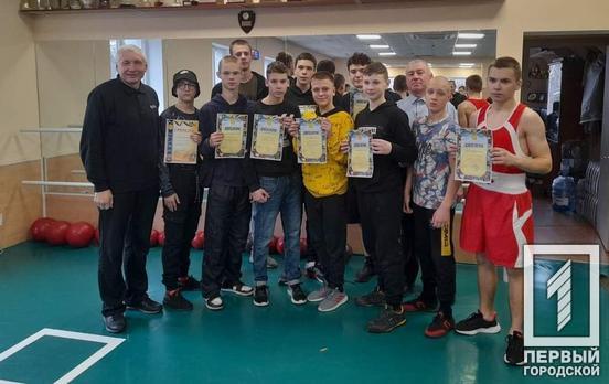 11 наград завоевали боксеры из Кривого Рога на городском чемпионате