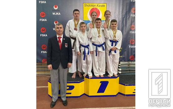 Золото, серебро и бронза: криворожские спортсмены отличились на юбилейном Чемпионате Украины по фунакоши шотокан каратэ