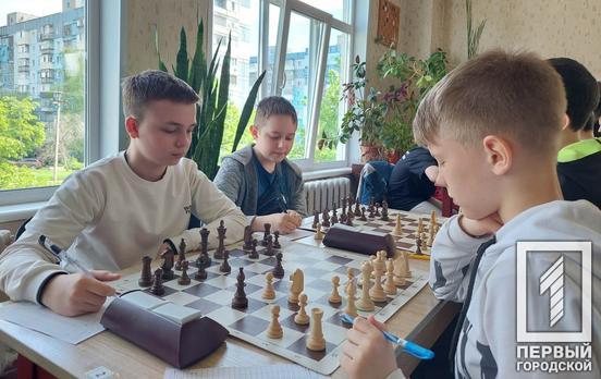 Криворожские шахматисты привезли домой три бронзы лично-командного чемпионата области