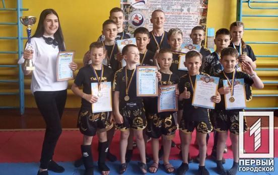 Криворожские спортсмены из клуба «Тай-пан» получили кубок чемпионата Украины по кунг-фу
