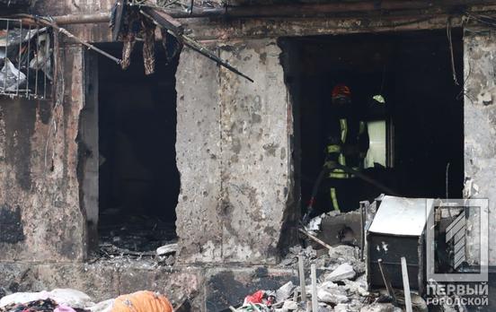 Ракетный удар по дому в Кривом Роге оставил без крыши над головой жителей 60 квартир
