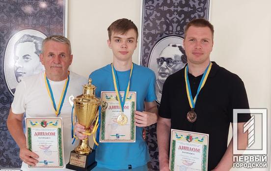Шахматы и мат: в Кривом Роге несколько десятков спортсменов отчаянно боролись за победу на Кубке города по шахматам
