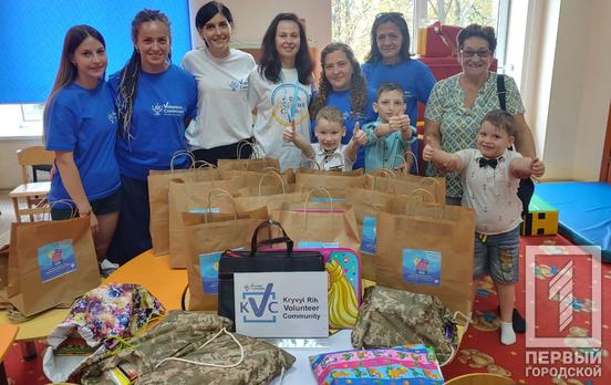 «Збери портфель дитині»: волонтери з Кривого Рогу приєдналися до щорічної благодійної акції для школярів