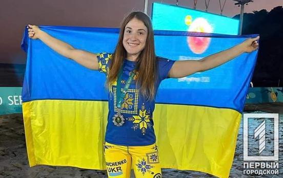 Криворіжанка Анастасія Кравченко стала віце-чемпіонкою світу з пляжної боротьби