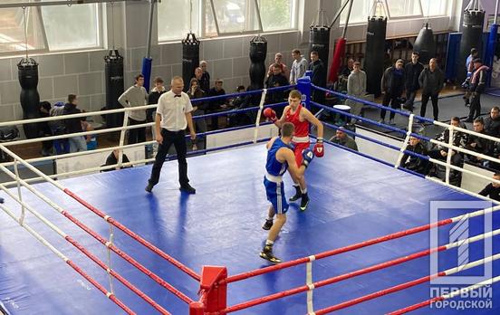Тренировались по 2 раза в день, 6 дней в неделю ради заветной победы: В Кривом Роге состоялся чемпионат Днепропетровской области по боксу