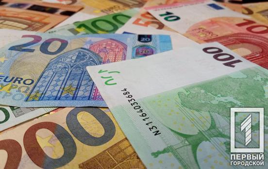 НБУ знову пом’якшив валютні обмеження: що зміниться для криворіжців