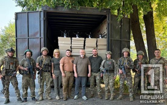 Дрони, зарядки, комп’ютери, ремонти і не тільки: Рада оборони Кривого Рогу закрила запити захисників на понад 15 млн грн