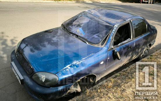 Занесло на повороте: в Кривом Роге на 5-м Заречном автомобиль перевернулся на крышу