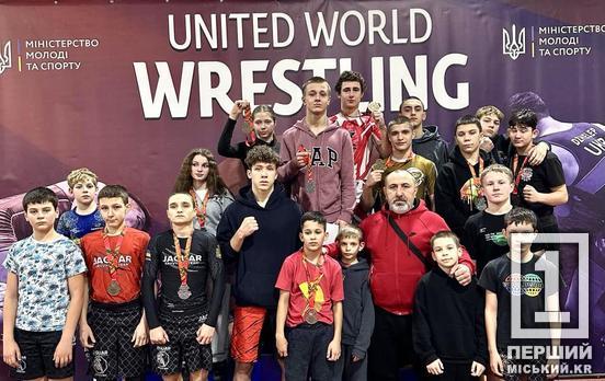 Лучшие в смешанных единоборствах: криворожане на Кировоградщине завоевали кучу медалей