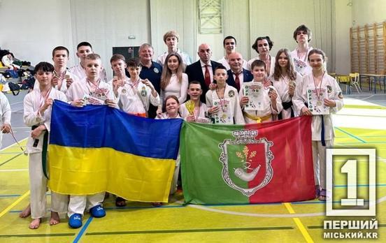 Кубок за техничность и 12 медалей: криворожские рукопашники триумфально выступили на Кубке Европы