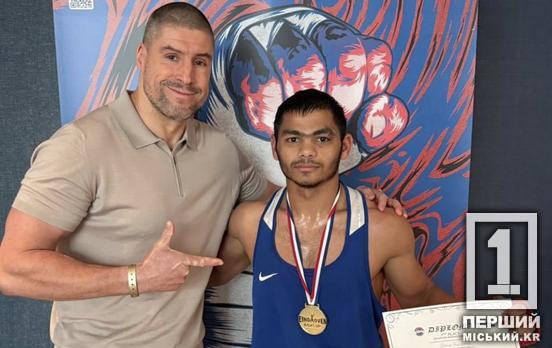 Успех мирового уровня: Криворожский боксер Артур Кузьменко одержал победу на «Eindhoven Box Cup 2025»