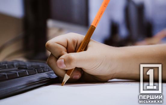 Педагогічний патронаж: як дітям на ТОТ здобути українську освіту