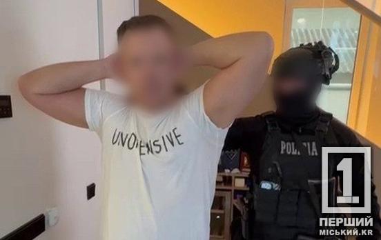 Обіцяли пригнати «тачку» і зникали з грошима : українські та молдавські поліцейські викрили ОЗГ з мільйонними прибутками