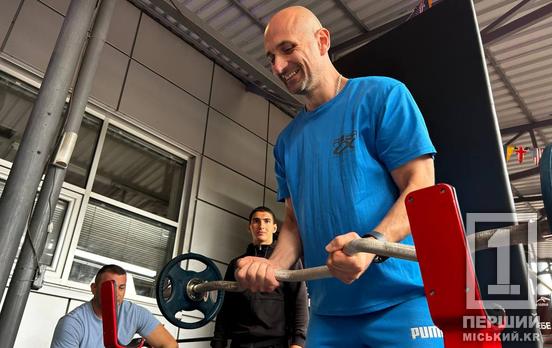 «Сталеві люди»: «АрселорМіттал Кривий Ріг» відсвяткував День прапора спортивним фестивалем