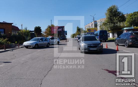 Біля станції швидкісного мкрн