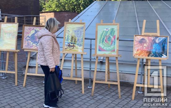 «Стефанія» від Kalush Orchestra в оркестровій версії та неповторні картини про Криворіжжя й Україну: школа мистецтв №2 провела «Арт-майстерню»