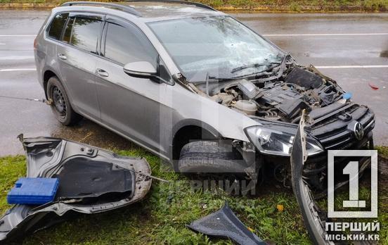 Слизька дорога не прощає помилок: на перехресті вулиць Вільної Ічкерії та Дарвіна ДТП з чотирма автівками