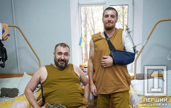 Менше болю – більше комфорту: в Україні почали видавати адаптивний одяг для поранених військових