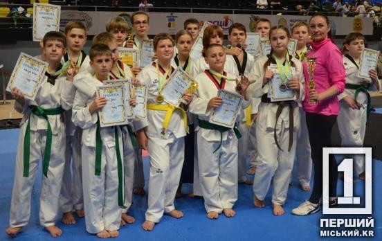 Команда криворізької ДЮСШ № 2 виборола бронзу на чемпіонаті області з тхеквондо