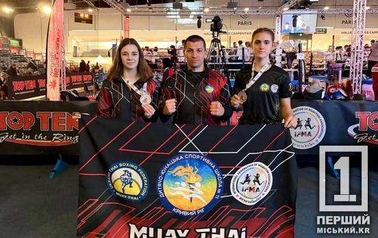 Подвійне срібло в Парижі: вихованки ДЮСШ №11 стали віцечемпіонками Європи з таїландського боксу
