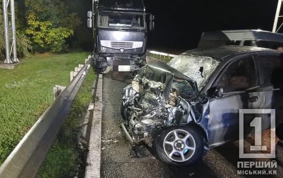 Можливо відгукнуться рідні, близькі: шукають свідків зіткнення Daewoo Lanos з Кривого Рогу  із фурою на Кіровоградщині, у якому загинули двоє людей