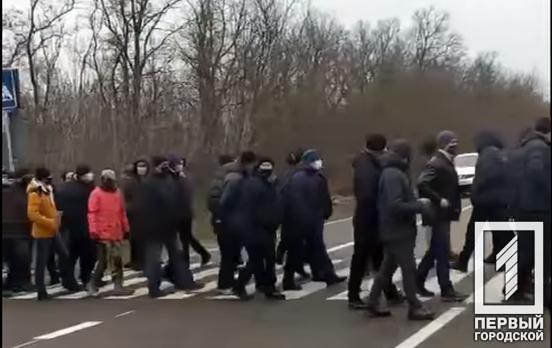 Митингующие шахтёры перекрыли трассу Кропивницкий – Кривой Рог