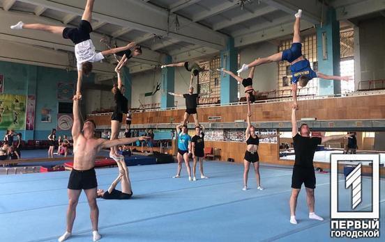 Спортсмени з Кривого Рогу їдуть до Женеви на Чемпіонат Світу зі спортивної акробатики