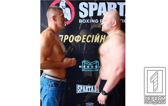 Боксёр из Кривого Рога нокаутировал соперника в первом раунде