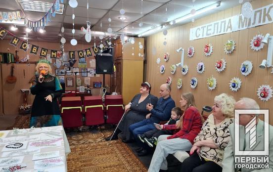 «Жемчужина моей души»: в Центре творчества для людей с инвалидностью открылась выставка бисерных изделий