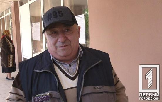 Президент Зеленский собирался назначить пожизненную стипендию своему отцу